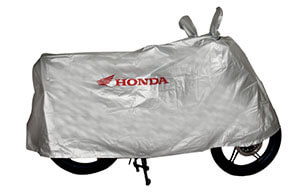 3-Step Adjustable Rear SuspensionThis special edition Activa comes with black chrome highlights, both on the front and on the logo carved on the side panels, projecting the premium essence of the scooter.