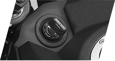 3-Step Adjustable Rear SuspensionThis special edition Activa comes with black chrome highlights, both on the front and on the logo carved on the side panels, projecting the premium essence of the scooter.