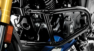 3-Step Adjustable Rear SuspensionThis special edition Activa comes with black chrome highlights, both on the front and on the logo carved on the side panels, projecting the premium essence of the scooter.